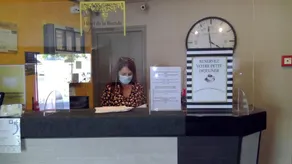 Hôtel de la Bastide - Réception