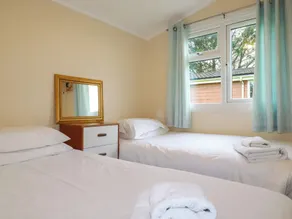 Hawker's Cove - Zimmer