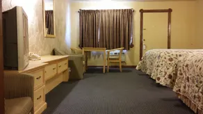 Budget Host Longhorn Motel - Zimmer