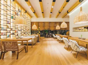 哈尔滨站省博物馆亚朵酒店 - Restaurant