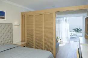 Sunrise Beach Hotel - Room