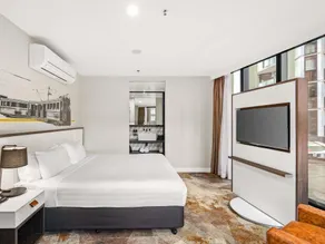 Peppers Southern Cross Melbourne - Room