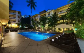 Sandalwood Hotel & Suites - Pool