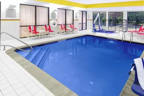 Courtyard Bethlehem Lehigh Valley/I-78 - Piscine