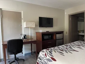 Red Roof Inn LaGrange - Rum