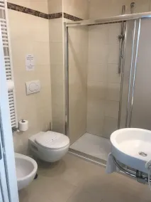 San Valentino Hotel - Badezimmer