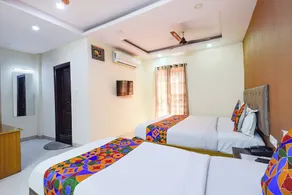 FabHotel L Grand - Nr Secunderabad Railway Station - Rom