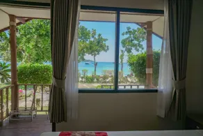 Phi Phi Nice Beach Resort - View from room