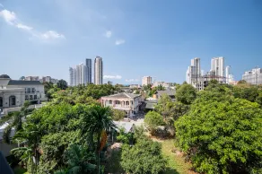 Manhattan Pattaya Hotel - SHA Extra Plus - Vue de la chambre