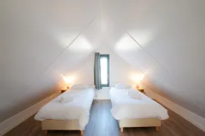 Gemütliches Ferienhaus mit Garten und Terrasse | Nah am Strand | Haustiere sind willkommen - Zimmer