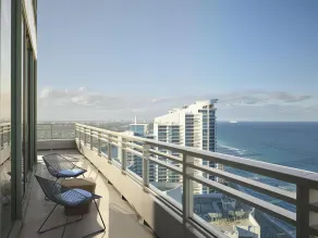 Signia by Hilton Diplomat Beach Resort - Vue de la chambre