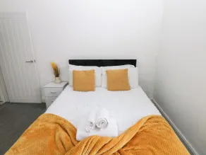 Holly Terrace - 2 Bedrooms - Sleeps 3 - Værelse