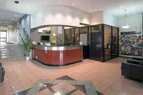 Adelaide Riviera Hotel - Recepción