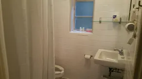 The Happy Hollow - Baño