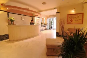 Achillion Hotel - Réception