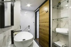 DeZign Superior Apartments & Rooms - Bad