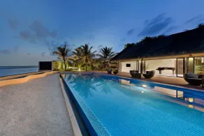 Sheraton Maldives Full Moon Resort & Spa - Pool