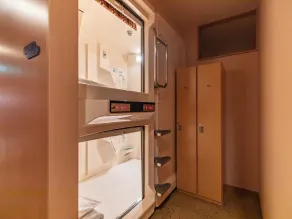 Asahi sauna Capsule Inn Hirosaki - Rom