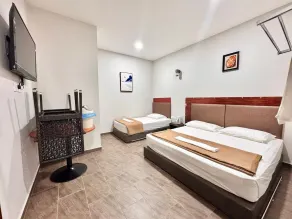 The Ardens Hotel - Taman Desa Cemerlang, Ulu Tiram - Værelse