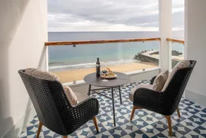 Hotel Fariones - Vue de la chambre