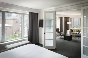 The Logan Philadelphia, Curio Collection by Hilton - Chambre