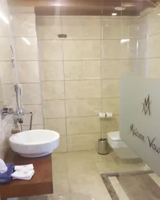 Maison Vourla Hotel - Bathroom