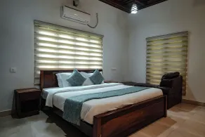 Kings Flora Luxury Organic FarmResort - Rom
