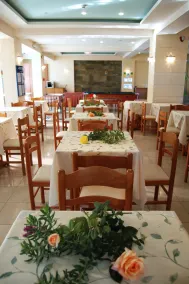 Commodore Complex - Restaurant