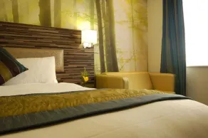 B&B Hotel Manchester SportCity - Room
