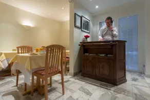 Le Home - Recepción