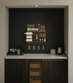 Epicurean Atlanta, Autograph Collection - Room