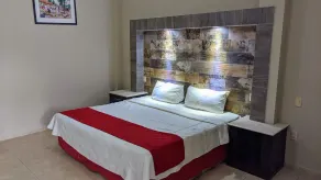 Hotel Mediterraneo - Chambre