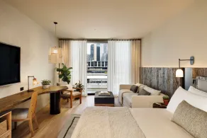 1 Hotel Melbourne - Room