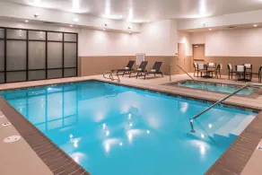 Courtyard by Marriott Eugene Downtown - Pool