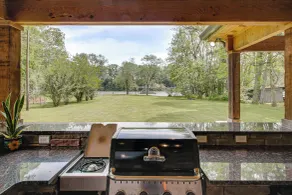Shoals Area Oasis w/ Boat Dock & Outdoor Kitchen - Interiør