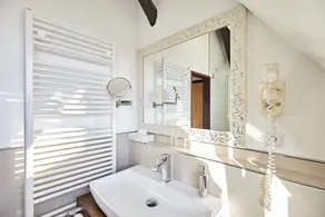 Hotel Zur Wartburg - Bathroom