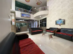 Hotel Gomti - Reception