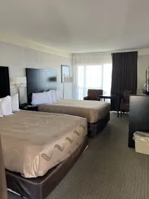 Quality Inn Lakefront - Chambre