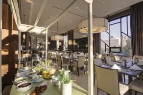 The House Boutique Suites - Restaurant
