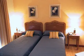 Hotel Santiago - Habitación