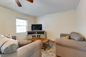 Cozy Edenton Vacation Rental w/ Boat Dock Access! - Opholdsområde