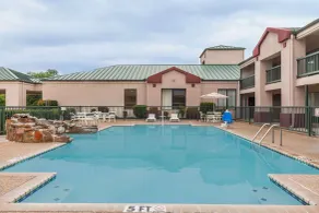 Super 8 By Wyndham Jasper Tx - Piscina