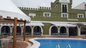 Hostal Castellverd - Piscine