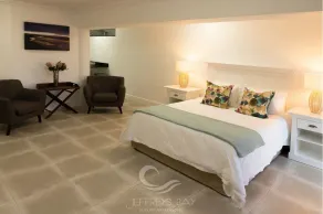 Jeffreys Bay Luxury Apartments - Chambre