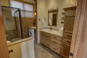 1926 Soda Springs Ii Townhouse - Badezimmer