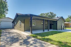 3 Mi to Dtwn! Cozy Wichita Home w/ Private Yard - Innvendig