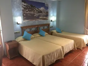 Hotel Arnal - Værelse