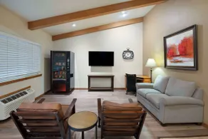 Super 8 by Wyndham Susanville - Hall