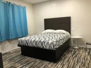 Tradewinds Motel - Chambre