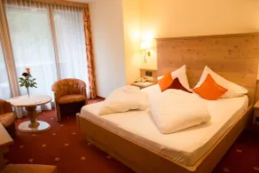 Quarto duplo com chuveiro, WC - Schütterbad, Landhotel - Quarto